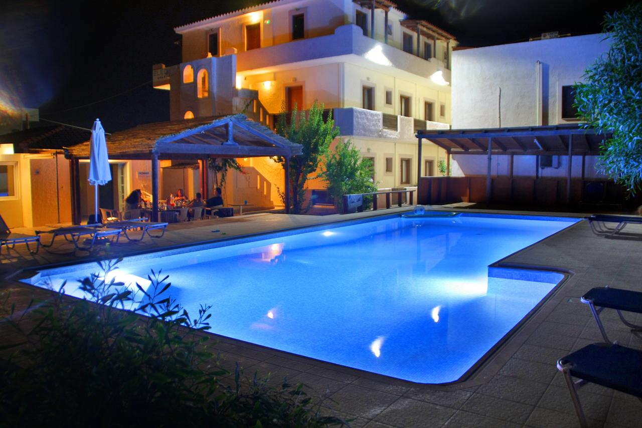 Eleonora Anissaras Hotel